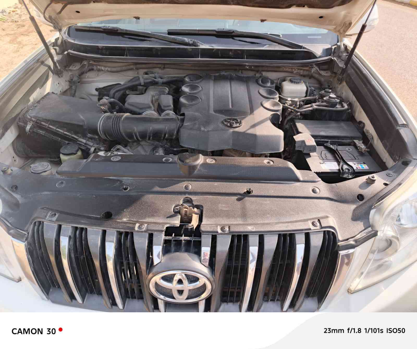 تيوتا برادو 2011 للبيع TXL
مكفولة كفالة عامة عدا الدعاميات
محرك 6 سلندر 
كير محرك كفالة عامة 

7راكب 

فور ويل دفع رباعي 

حساس خلفي 

كامرة  

فتحه

بصمه تشغيل

مري كهربائيه

تحكم ستيرن 

تبريد 3 قطع

السياره بأسمي رقم ذي قار ألماني وتجي وتشوف بعينك 

 

السعر 270 

***********

***********
