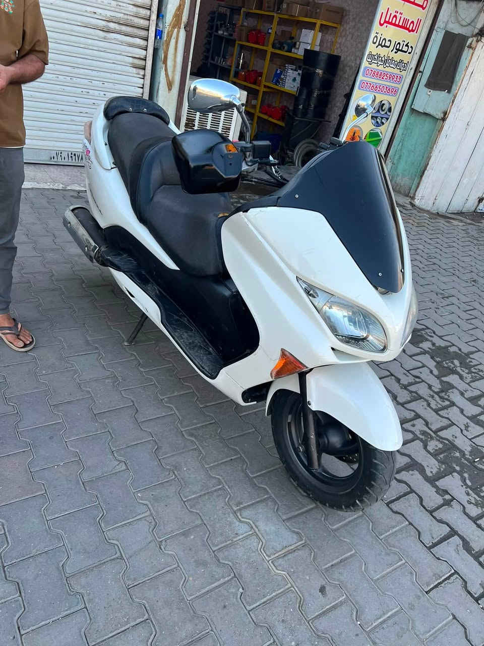 البيع مستعجل دراجه مابيه نقص برغي قفل مليون300مكاني بصره ***********
