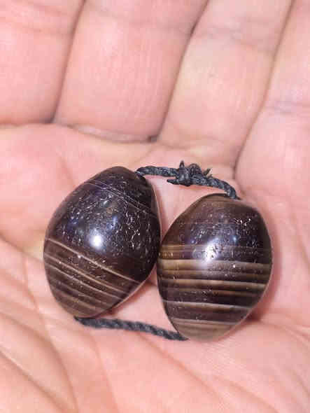 ياالله السلام عليكم متاح خامات من الداودي والسليماني والعقيق اليماني مكاني السماوة ***********
