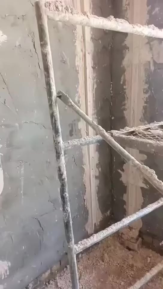 سلام عليكم ورحمة الله وبركاته 
لباخ متفرغ حاليا 
سمنت وجص وبياض شغل درجه اولى 
تصفير مساطر سمنت وجص عشرط ستلام مهندس 
واجهات سقل وتقطيع 
للاتصال ***********بي واتس
