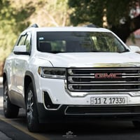 GMC ACADIA SLT  موديل 2023 مواصفات مميزة 7 راكب  مقاعد جلد تبريد مركزي...