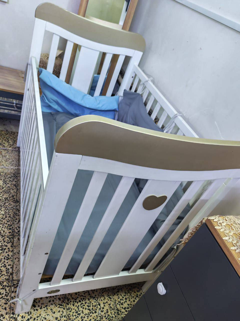 للبيع


**إذا كنت صاحب هذا الإعلان وتريد حذفه لأي سبب، رجاءا أرسل رسالة إلى الدعم الفني**