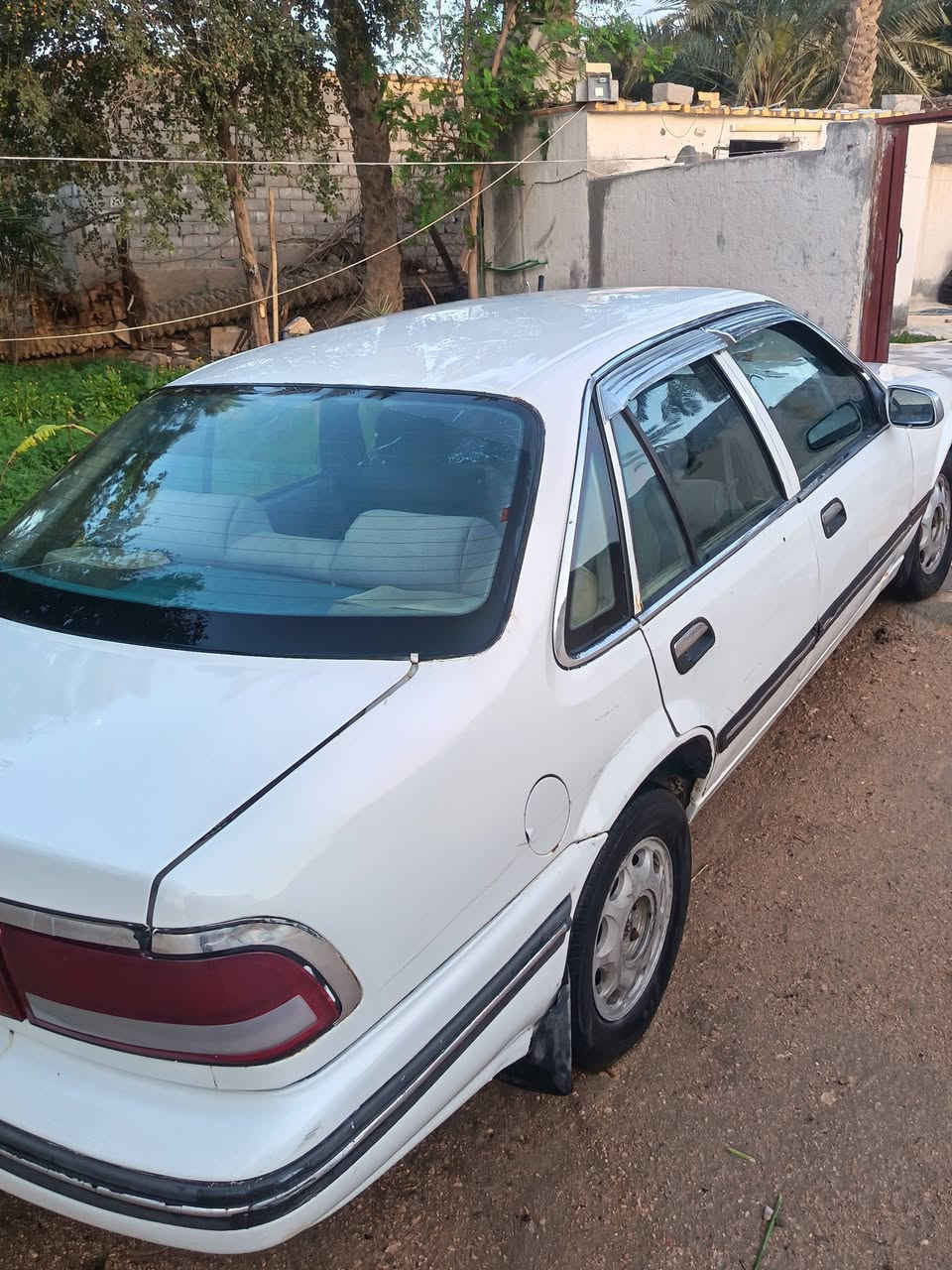 السلام عليكم دايو برنس موديل
1995  سنويه لل29 محرك كير اوتو
  محرك 2000 بطاين جدد كهربائيات شغاله مابيها اي نقص التبريد نقص كمبريسر فقط
منضومه كامله فان كله شغال 
جام سنترللك شغال تخم تاير باتري جديد ترايك وين متريد ناعمه 
السعر   23
العنوان  السماوة الرميثه 
الهاتف  ***********
