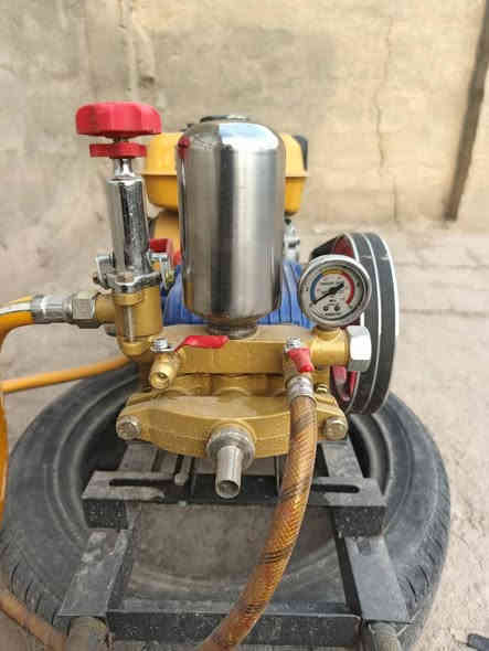 ماطور غسل سيارات محرك بانزين 1200 بار غير مستخدم للاستفسار الاتصال على الرقم *********** النجف
