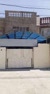 دار للبيع في المشتل شارع المطبك  المساحه  130 للاستفسار 07702563173