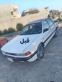 للبيع • سيارة • معلومات ناقصة