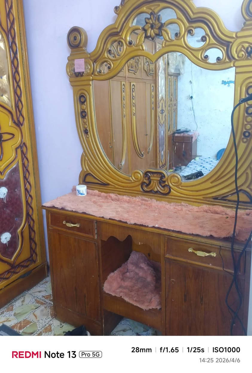 بيها تصليحات بسيطه سعرهه مناسب 
***********

