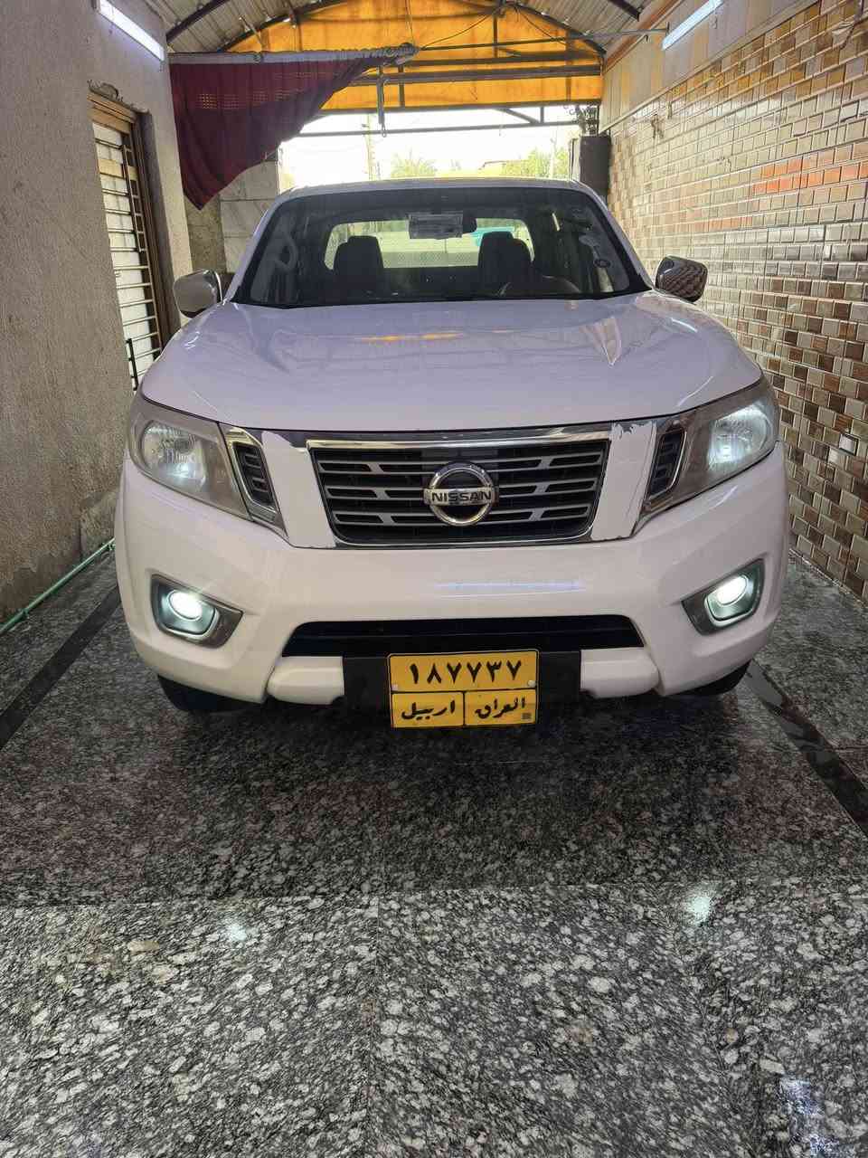 السلام عليكم نيسان نيفاره 2016 السياره كفاله عامه لاصبغ لا ضربه ولاتبديل ماشيه100 حداده تخم تاير كير محرك كله شرط الفحص رقم اربيل سنويه نافذه تحويل وكاله ثاني يوم شرط السياره جاهزه للاخير ونضيفه ع ايدي مكاني السياره البصرة السعر 138 ورقه وبيه مجال للشراي ***********
