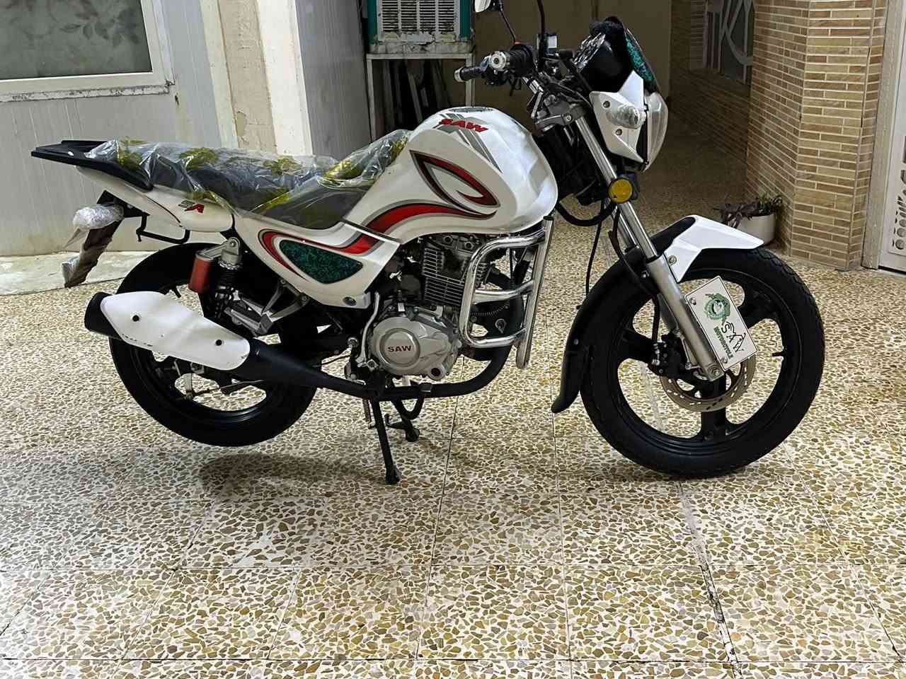 السلام عليكم saw للبيع موديل 2025 اخذته زيرو شرط كله بلادي السعر 1650 وبي مجال  للاستفسار ***********
