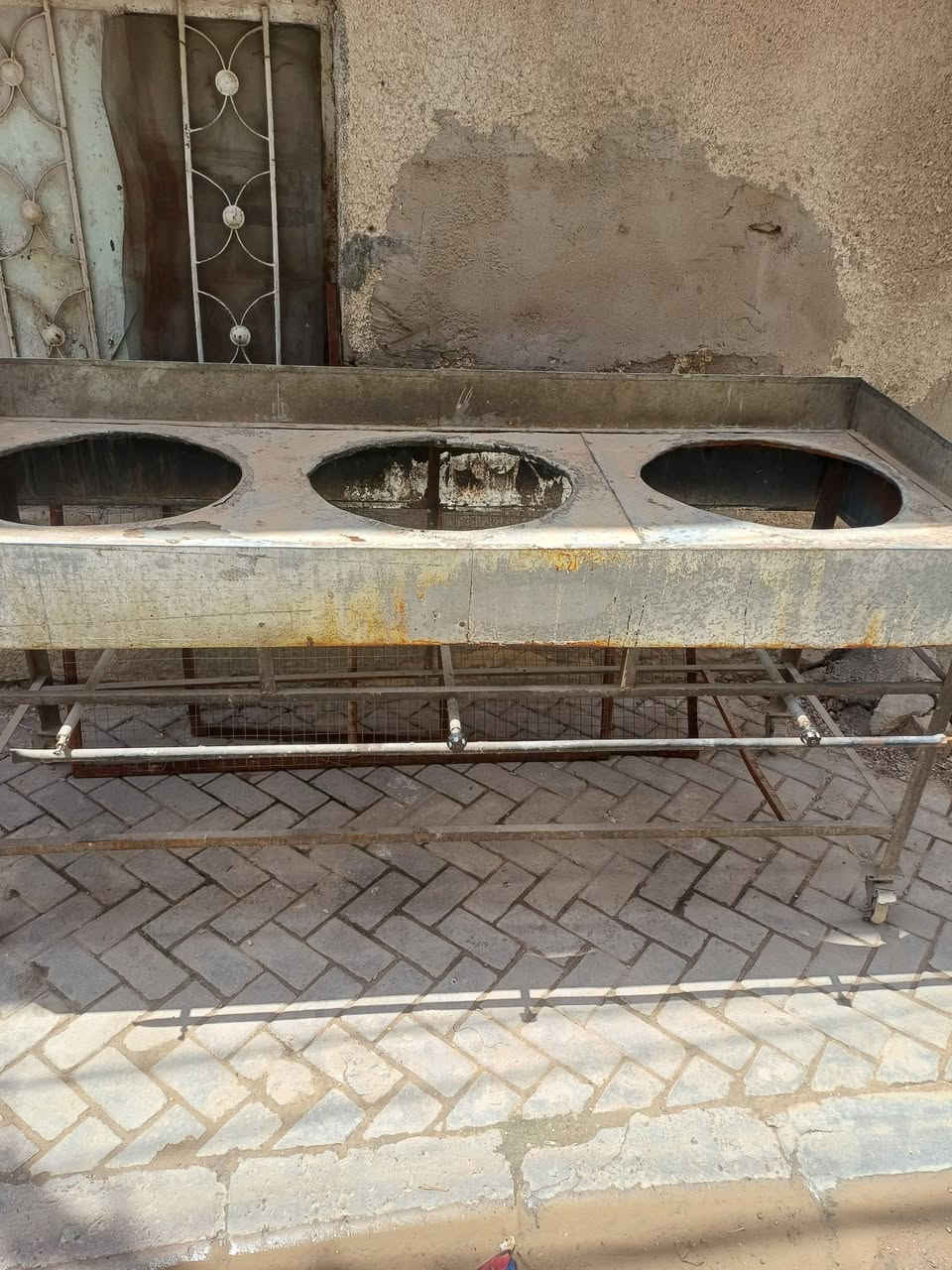 طباخ عفريت البيع ٣ عيون
بغداد مدينه لصدر ***********
