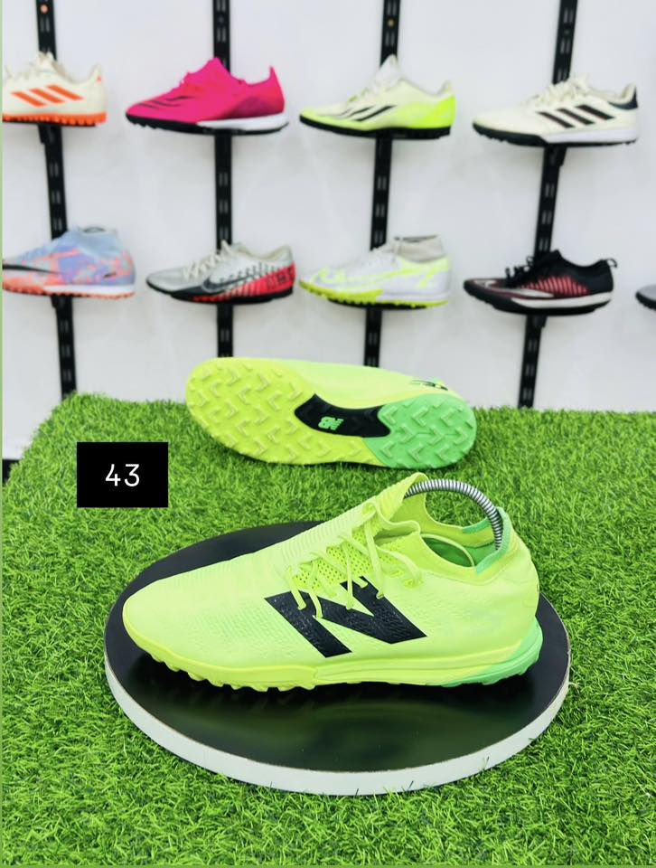 بآله أوربي نظافة 100/100
 كل قطعه وسعرها 
لحجز واتساب

📲***********
