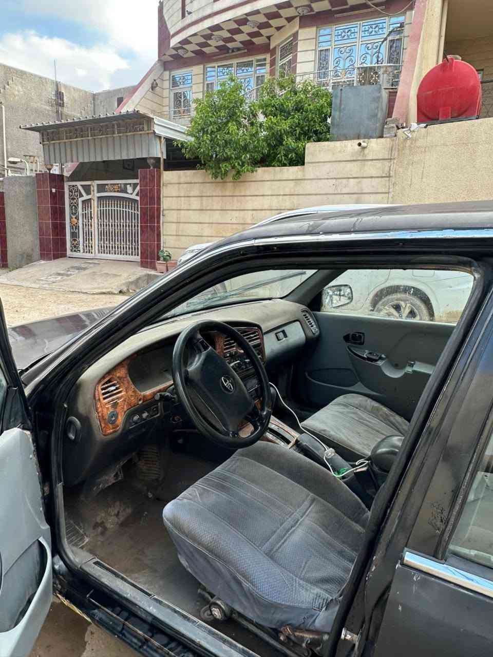 السلام عليكم برنس فراشه للبيع 96 اتو ماتيك رقم بغداد سياره جاهزه كهربائيات شغاله  تخم تاير باور جديد مشط جديد فيت بم جديد نوزلات بلكات جديد ادامه كامله مكاني ديالى الخالص للاستفسار على الرقم ***********

