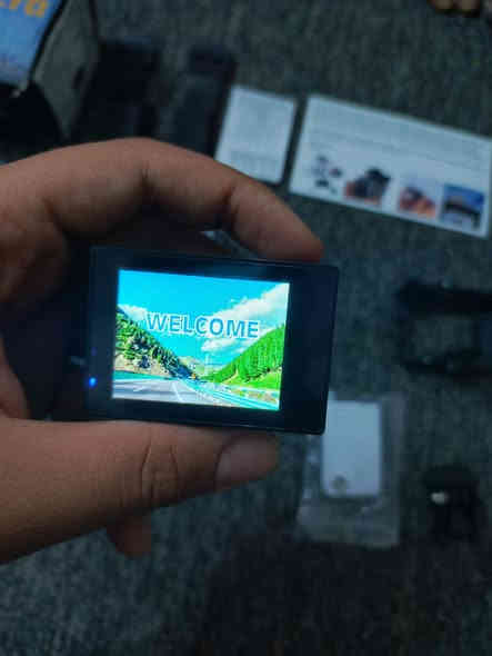 سلام عليكم كامره امزون بهل شكل وياه هاي الاغراض وبيه كفر ضد الماي ومصور تحت الماي بل مسبح ترهم تصوير فلوك او مغامره او بل مسبح وغيره...
تحتوي رام 32 كيكا 
سعره ب٥٥ وبيه مجال بسيط 
مكاني كربلاء حي العسكري قرب مدرسه الصديق 
الاستفسار :***********
ملاحظه :اله برنامج خاص شي  مرتب وحلو تربط ويه الجهاز على الواي فاي 
تحياتي 🌹
