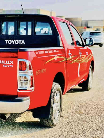 السلام عليكم تيوتا هايلوكس ناصيه 2015سياره جديده مكفوله بيه جاملغ اصلي مبدل بدون دواخل فتح وشد محرك مامفتوح كير اوتماتيك حداديه جديده تخم تاير جديد رقم بغداد دولي تحويل مباشر السعر 200 وبيه مجال للشراي استفسار اتصال 📞 
***********
***********
