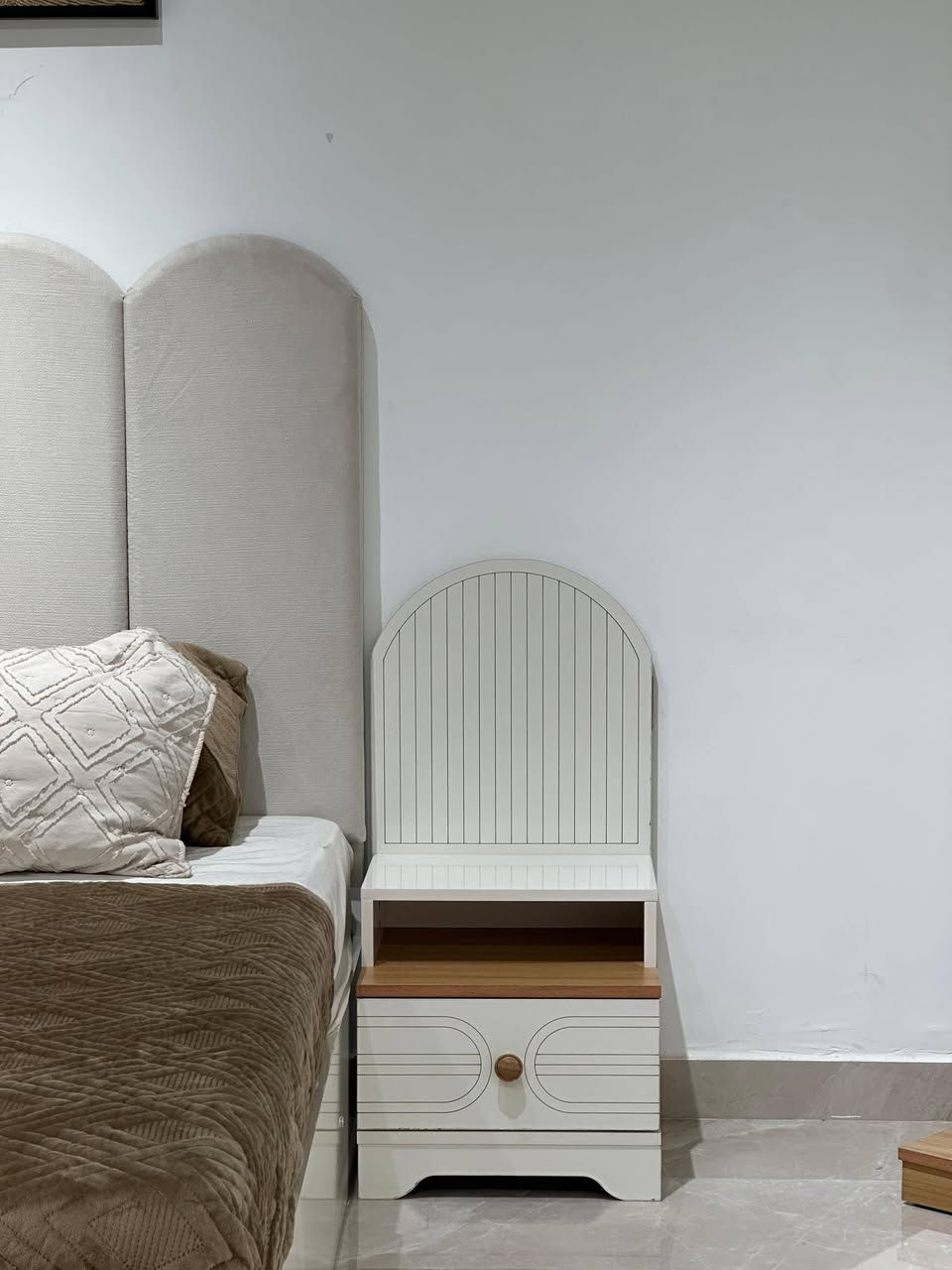 9 قطع كنتور ملحق هادئة المظهر سعة تخزين كبيره متوفرة الآن في معرض الشركه الكائن طريق رفاعي نصر مجاور جامعة اوما الاهليه للاستفسار اكثر يرجى الاتصال على الارقام التاليه 
***********
*********** واتس فايبر تلگرام 
البيع بطريقة النقد والاقساط 
الشد والنقل داخل محافظة ذي قار مجانا
