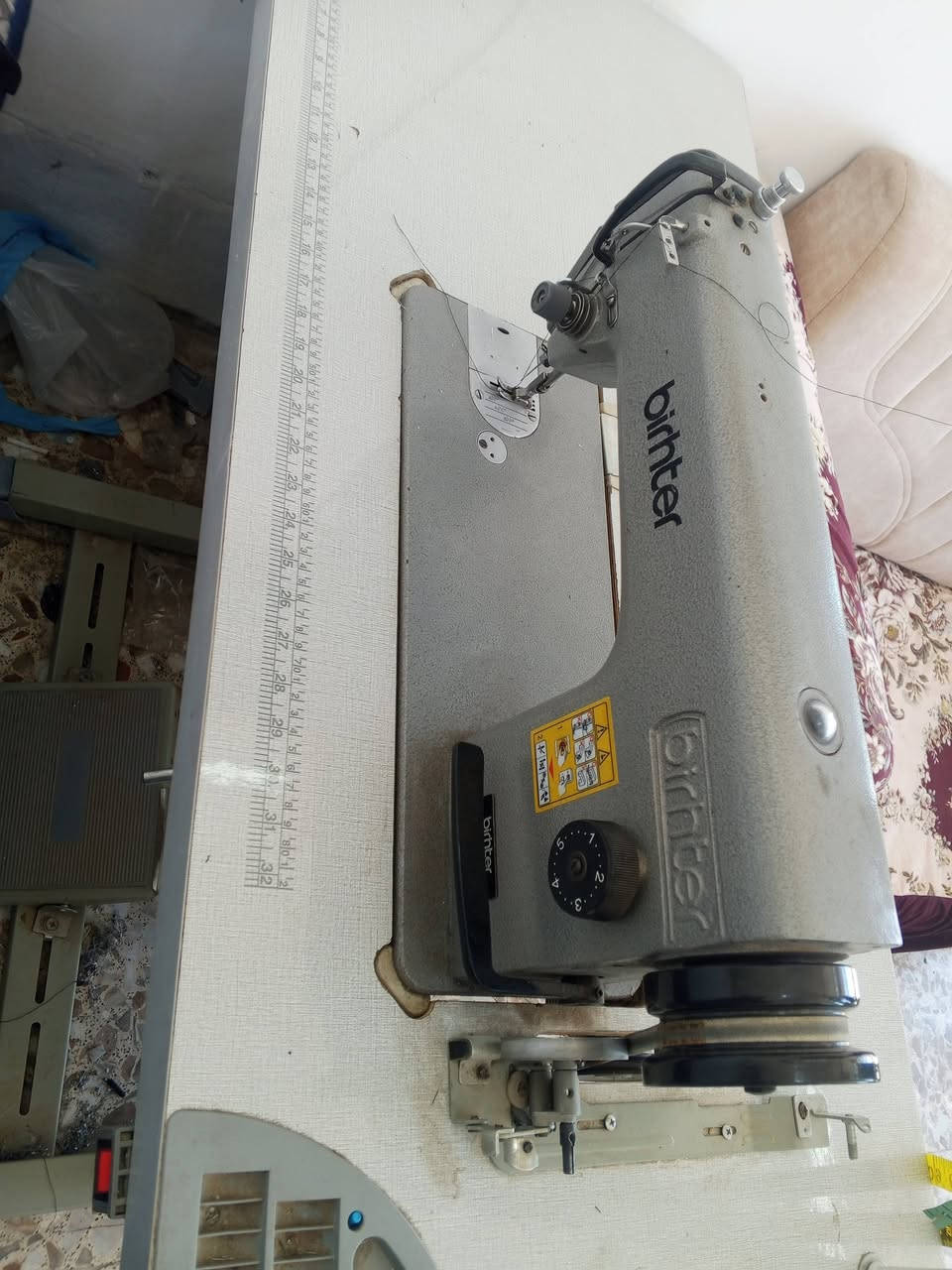 مكينه خياطه براذر  جديده ما مستخدمه مال محل للبيع  250 وبيها مجال بابل دبله ***********
