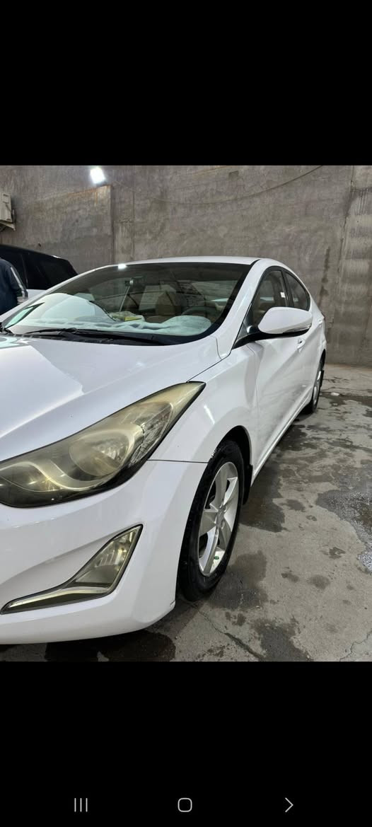 السلام عليكم النترا 2012 خليجي سياره جاهزه سنويه بأسمي لغايه 2028 كير مكينه خير من الله تبريد تدفئه شغاله تخم تاير نظيف صدر نظافه 85/100 بجم محدث 2015 داخل كلش نظيف شاشه تاب سياره خير من الله والسونار مرفق بلصور المكان كراده قرب ساحه كهرمانه الهاتف *********** السعر 112$وبيه مجال قليل شباب كلشي موظح بلصور والسونار
