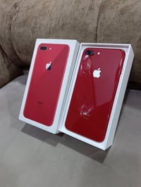 آيفون ٨ بلس • ٢٥٦ • بطارية ٧٠٪