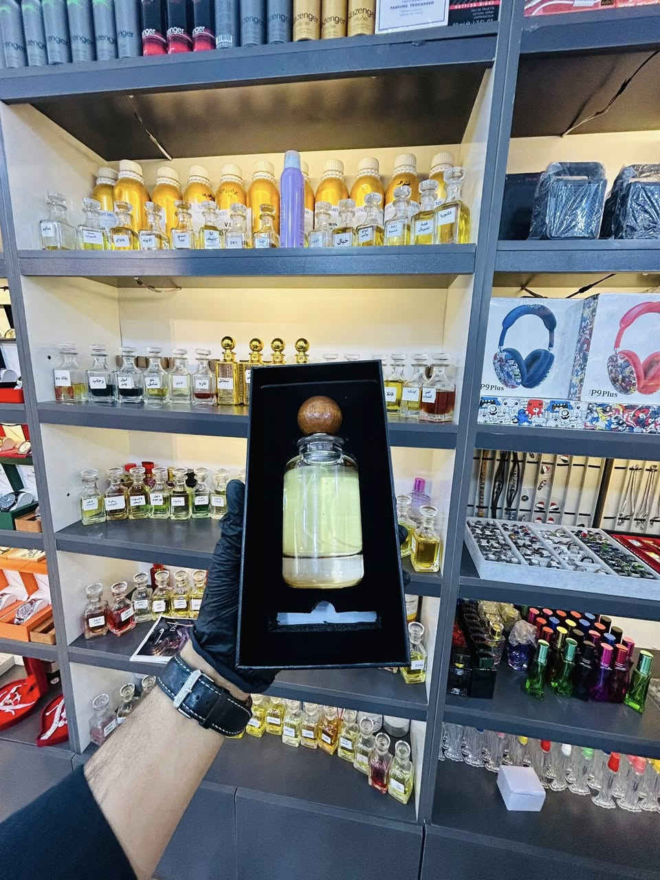 @إشارة

عروض عيد الفطر لا تفوّت!🔥✅

كل ما تحتاجه للأناقة أو للهدايا في مكان واحد:
ساعات – خواتم – عطور – نظارات – بوكسات هدايا – اكسسوارات الموبايل 🎁

كلفة التوصيل 5,000 دينار لجميع محافظات العراق🇮🇶

العنوان/ بغداد شاطئ التاجي
قناة التلي/.   https://t.me/smailAH


**إذا كنت صاحب هذا الإعلان وتريد حذفه لأي سبب، رجاءا أرسل رسالة إلى الدعم الفني**