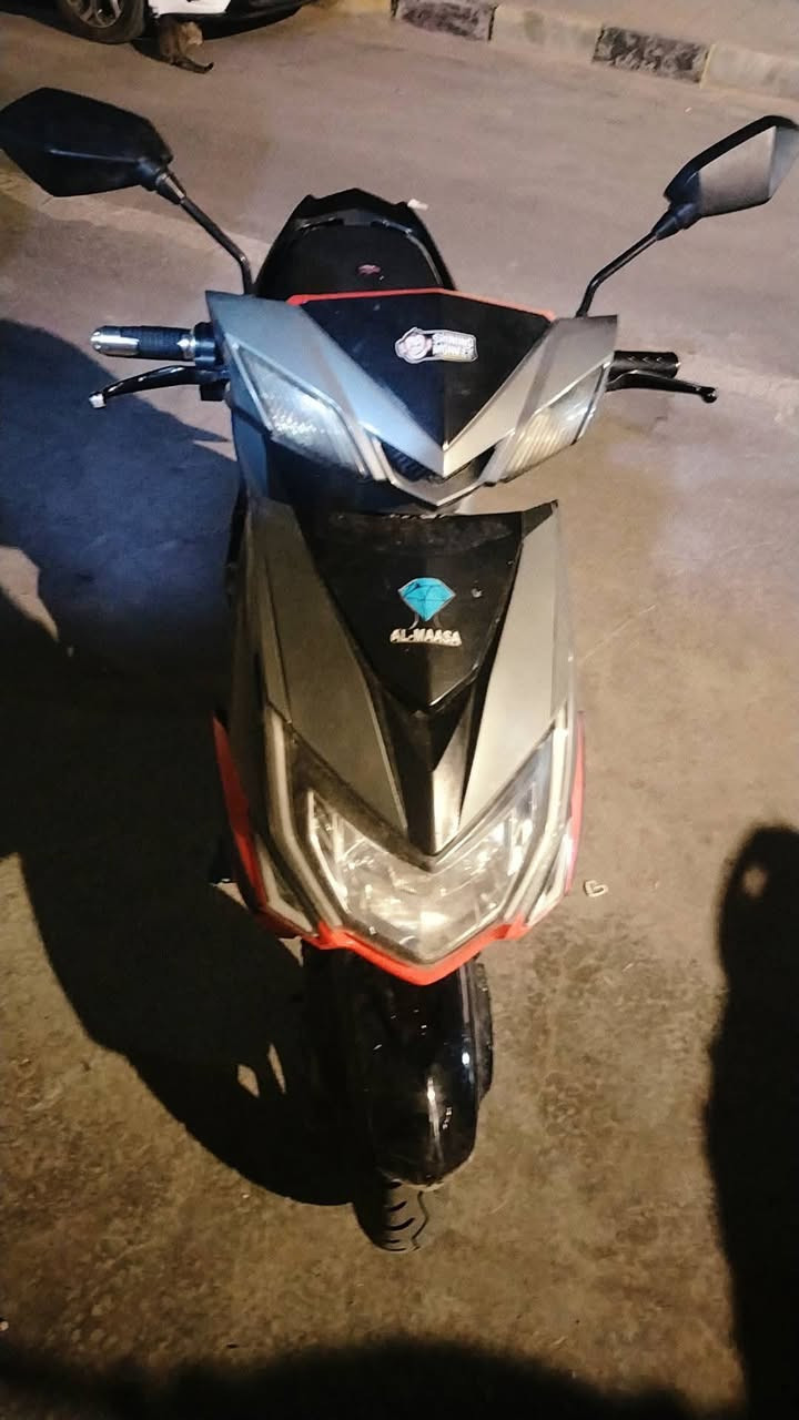 السلام عليكم
دراجه شحن نوع ماسه موديل2024 للبيع دراجه بعدهها جديده بطاريات ع الفحص شرط بعدها جديده السعر450 وبي مجال مكانه الرمادي شارع17 الرقم ***********
