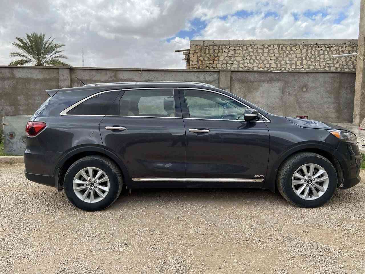 السلام عليكم سورنتو موديل 2019 أمريكي   بدون فتحه سويج تبريد قطعتين سنوية نافذه لغاية 2031  محرك كفالة  تخم تاير  

📌 ملاحظات:
 • السيارة نظيفة جداً
 • استخدام شخصي
 • لا تحتاج أي صرف
 • جاهزة للفحص

📍مكان السيارة الأنبار 

📞 للاستفسار: (‭***********
