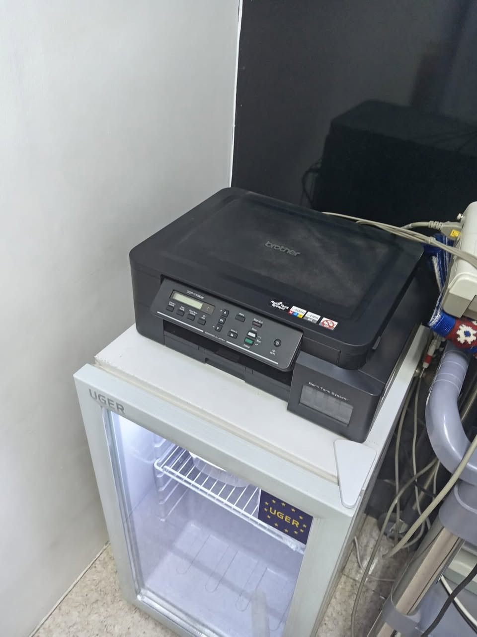 جهاز فحص دهون وتليف الكبد مستعمل قليل جدا
اخو الجديد
للبيع السعر ٤٥٠٠٠ الف دولار
أربعة دفاتر ونص للاستفسار الاتصال عل الرقم ***********
