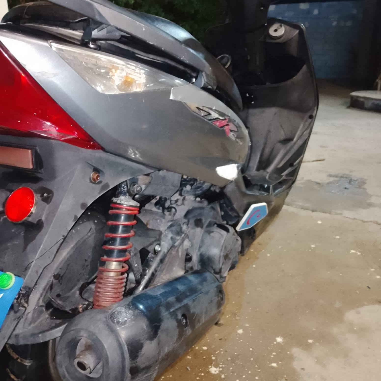 السلام عليكم 
دراجه ماكس ثعلب140
الكفرات ارقم واحد 
كهربائيات كله شغاله 
الكوب اشاير يمنه
يسره مكينه فول
شلعه معدل تشك الكاع خير من الله
نكره سلف نكره هندر الكل وقت
السعر450وابي مجال 
الاستفسار تواصل عله الارقام أو خاص
***********
