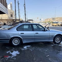 بي ام ٥٢٥ • وارد يابان • فتحه سقف