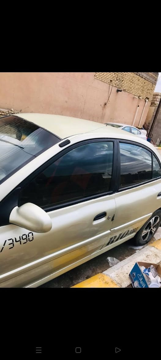 سلام عليكم اخوان عندي كيا ريو موديل 2001 كير محرك مكفول مصبوغة جماله بدون ضربه سونار ضوئي موجود مراوس كورلا بيضه نضيفه الي عندك مكاني ناصريه مركز مداور وين مايعجبك بسمي رقم بغداد نضافه فولل السيارة رقم ***********
