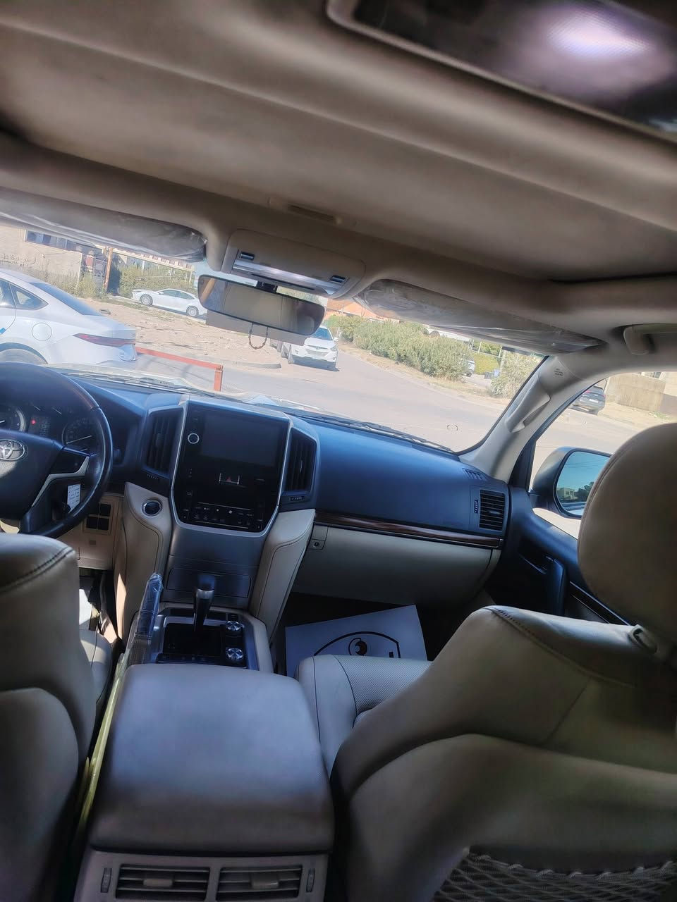 لاندي كروز ٢٠١٧ وايت ادشن للبيع او مراوس بتاهو او جمسي
لاندي كروز ٢٠١٧ وايت ادشن مكفوله من الصبغ سنويه بسمي فووول شاشات بصمه تشغيل عن بعد سياره جديدة *********** مكاني حي الحسين
