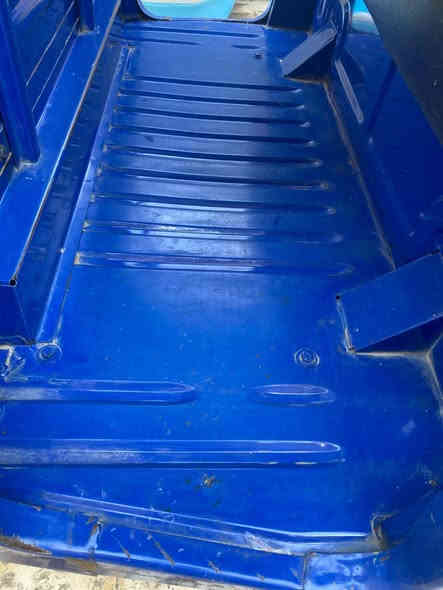 تكتك بياجو نضيفه محركه بلادي مامفتوح سعره 2800وبيه مجال كبل الشارع العنوان الزيتون رقم الهاتف *********** /***********
