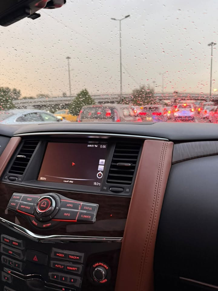 ٢٠١٩ خليجي
V6
ماشيه ١٤٨
كشنات جلد
مرايات شفط 
كامرات ٣٦٠
ويل ٢٢
شاشات ٣
تبريد قطعتين وثلاجة
فتحة
مغلفة ppf
بيهه طخة بالجاملغ الامامي
٣١٠ وبيهه مجال
***********
