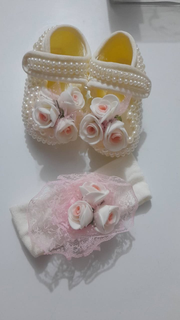 دائما نختارلكم الأجمل 🎀💙🙈🙈🥀
سيت اطفال بيبي حديث ولاده إلى 6 أشهر 
متكون من حذاء +بوند سعر السيت 3 آلاف 
توصيل داخل بابل 3 محافظات 5 آلاف 
للحجز خاص صوره الموديل +رقم +عنوان💙


**إذا كنت صاحب هذا الإعلان وتريد حذفه لأي سبب، رجاءا أرسل رسالة إلى الدعم الفني**