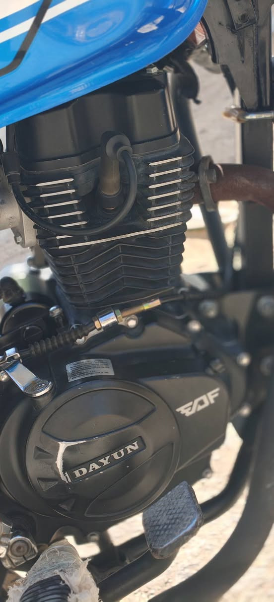 السلام عليكم 

((للبيع مال مستعجل مستعجل مستعجل))

دايوان نفخ موديل 22
الدراجه /اصوليه ..اصوليه.. اصوليه/ شرط مداور من المعرض يعني مو مكاتبه مداور
الدراجه كلش حلوه وناعمه 
شادله تخم تاير جديد ب الحقيقه احلى من الصوره 
كهربائيات كله شغاله ..نگره سلف
رايده ب 1400 وبيه مجال مكاني كربلاء 
***********
