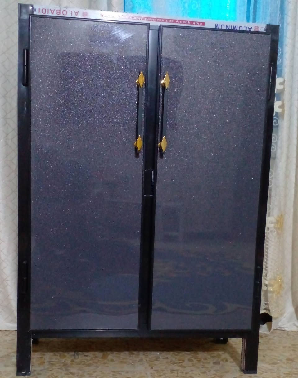 السلام عليكم شغل جديد جزامه القياس ارتفاع متر والعرض٧٠ والنزال ٣٥ السعر ع الخاص اذا شغل ماعجبك يرجع يوجد توصيل داخل ميسان مستعدون تصليح كاونتر قديم للاستفسار مراسلة الصفحه او اتصال ع رقم وات ساب  ***********
