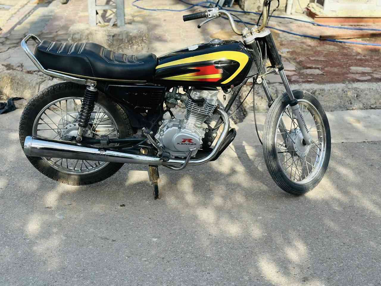 ‏للبيع اوراق.       ***********
