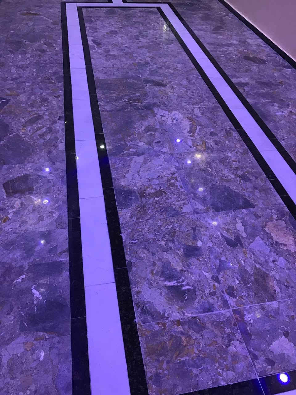 السلام عليكم خلفة مرمر واجهات وارضيات وجدران مرمر وبورسيلين وكاشي متفرغ مكاني بغداد واشتغل محافظات 
ارقامي
***********
***********
***********
عصام العتبي 
كادر عراقي ممتاز 
مشرف وافق الله يوفقك🤍
