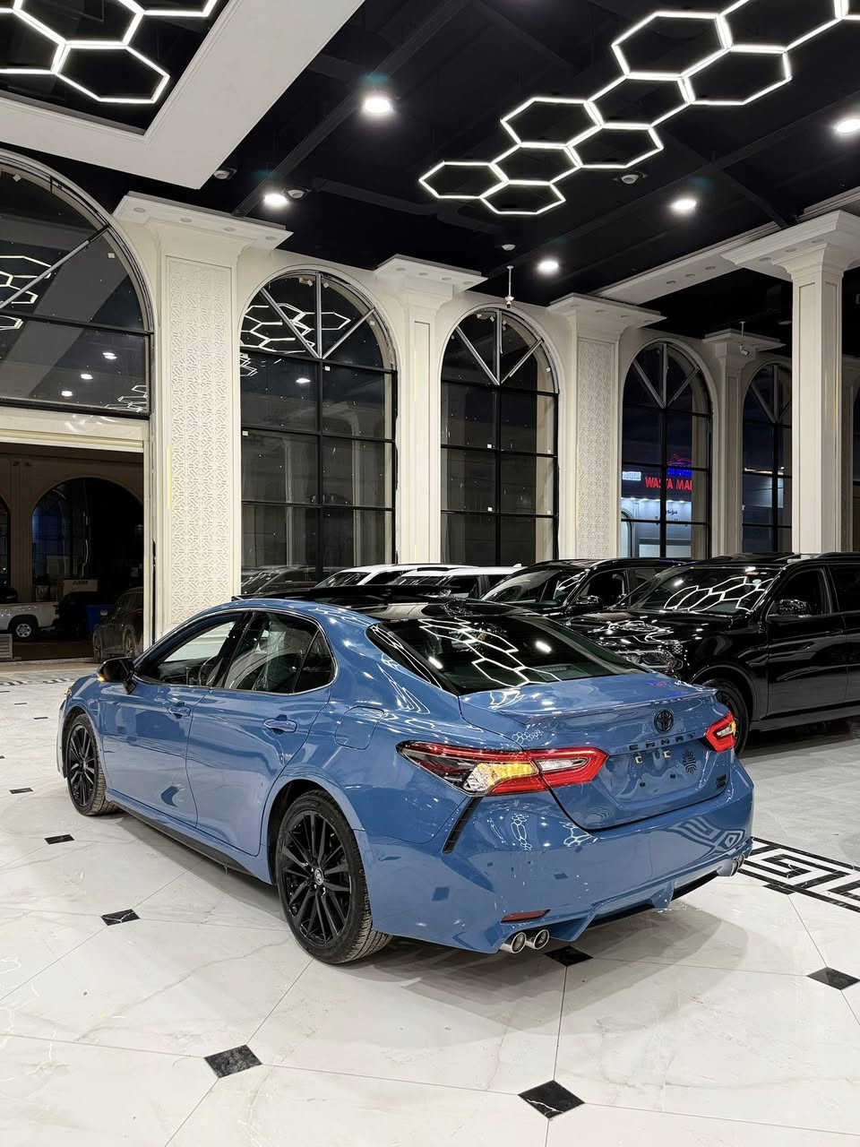 تويوتا كامري وارد امريكي موديل 2024. محرك 2.5 اربعه 4 سلندر مواصفات XSE  بلاك توپ فول فول شاشه جبيره كاميره خلفي بصمه بانوراما كشنات جلد كشنات كهربائي‌كشنات تتفيه🔥بريك بصمه تبريد خلفي
موبايل📱وايليس اشاير مريات رادار جانبيات رادار امامي حساس خلفي لايت ليد زينون ويل كروم تحكم استيرن تحديد سرعه دفع رباعي شفتات استيرن بعد هوايه مواصفات بيها سياره مكفوله من اي نواقص كله بشرط ضرر جملغ خلف وربع باب خلف وشبر جملغ امامي تعديل بدون اي ضرر داخلي بدون ارباك بدون تبديل بدون شخوط بدون بقسات كله سليم بشرط بجم خلف كبس سياره ماشي١٦الف مكان سياره إربيل شريكه ابو ظبي 
كارس سعر. 227$😳🔥 سياره بدون رقم تترقم شمالي 

*********** وتساب
***********
