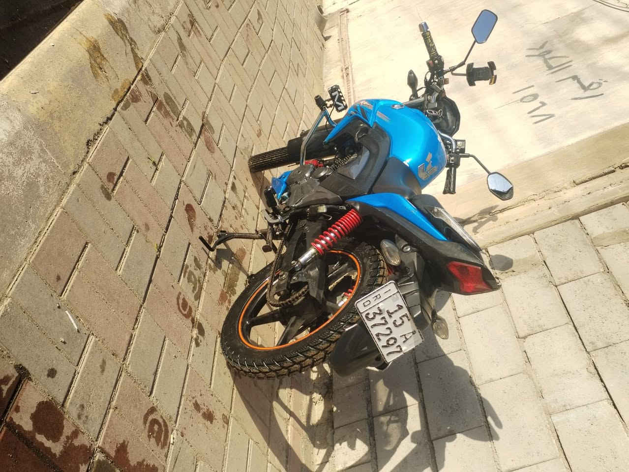 هاوجي للبيع السعر١٣وبي مجال بسيط ***********
