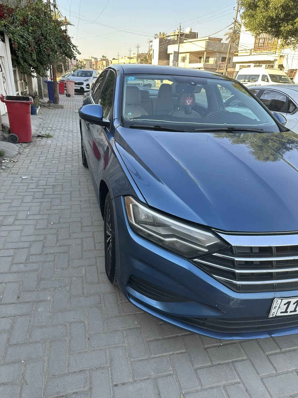 السلام عليكم 

جيتا. 2019 se
1.400 تيربو 
ماشية ٦٦ ميل 

حادثها صندوق مبدل نفس الون وجاملغ خلفي صبغ وربع البنيد 

مواصفات السيارة 
بصمة
تشغيل عن بعد 
رادار امامي 
رادار خلفي 
نقط عمياء
مانع تصادم 
تدفئة كشنات امامي +خلفي
تدفئة مري جانبية 
بانوراما 
كشنات جلد 
دخول ذكي 
صندوق بصمة 

مكاني بغداد الدورة 

السعر   ١٢٥  ورقة 

***********
