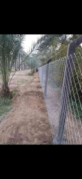 عمل ونصب اسيجه البيارسي بأنواعه الاسعار حسب نوعيه سمك السيم نعمل في جميع محافظات العراق للاستفسار الاتصال ***********
*********** واتساب
