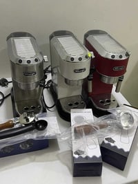 تتوفر مكاين قهوة ديلونجي دديكا نظافة ممتازة وظمان اسبوع بعد البيع استب...