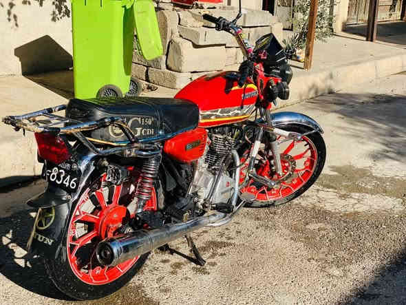 السلام عليكم ماطور للبيع خمسه كير موديل 2024 سلف شغال كهربائيات كله شغال شاشه شغاله  
السعر 580 او بي مجال لطيبين 
الرقم ***********
ملاحظه عنواني حويجه داخال
