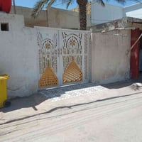 ٢٠٠م • محل • حي التحدي