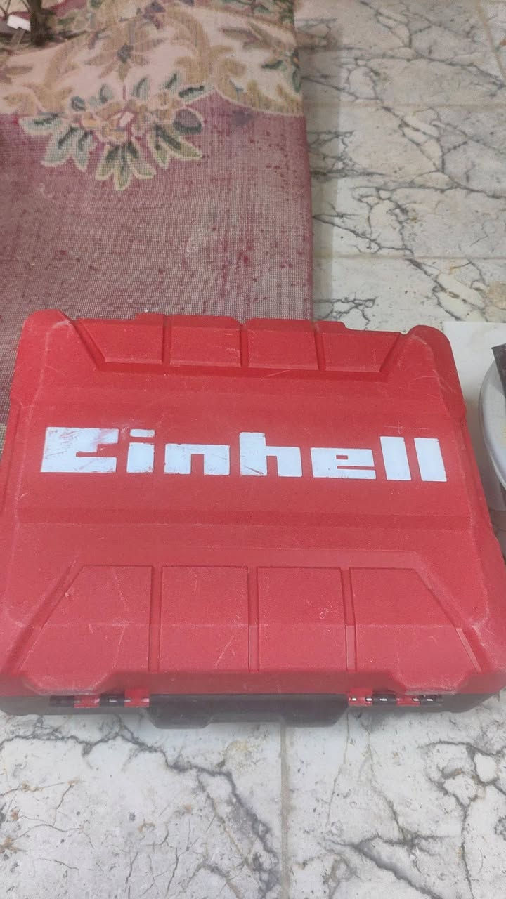 السلام عليكم دريل همر مع كتر شحن استخدام شخصي مع بطاريه 4 امبير وشاحنه بغداد البياع
220 الف لا يوجد توصيل
*********** واتساب
