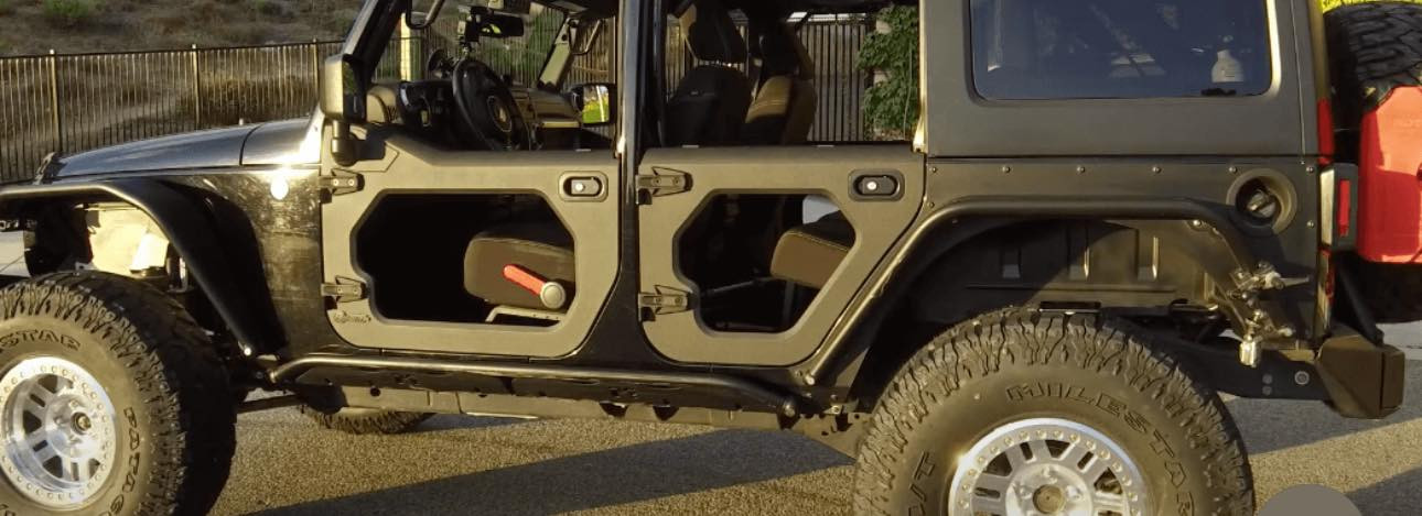 للبيع اخوان 

جعمقه  كلش نظيفه 

رول گيج درع حمايه  وشكل حلو  للسياره من الداخل 

بوب اصليات سفاري ممستعملات 

كڤر اكسل  يستوعب اكثر سي أويل وشكل احلا من البلاد 

مجمع اكسل خلفي امامي  بلاد نظيف 

بونيد اصلي فايبر 

دعاميه امامي وزنه 2 كيلو خفيفه كلش 

شوته اصليه  

سبيسر اصلي  

فيندرات جاملغ  حديد تخم 

*********** هذا رقمي
