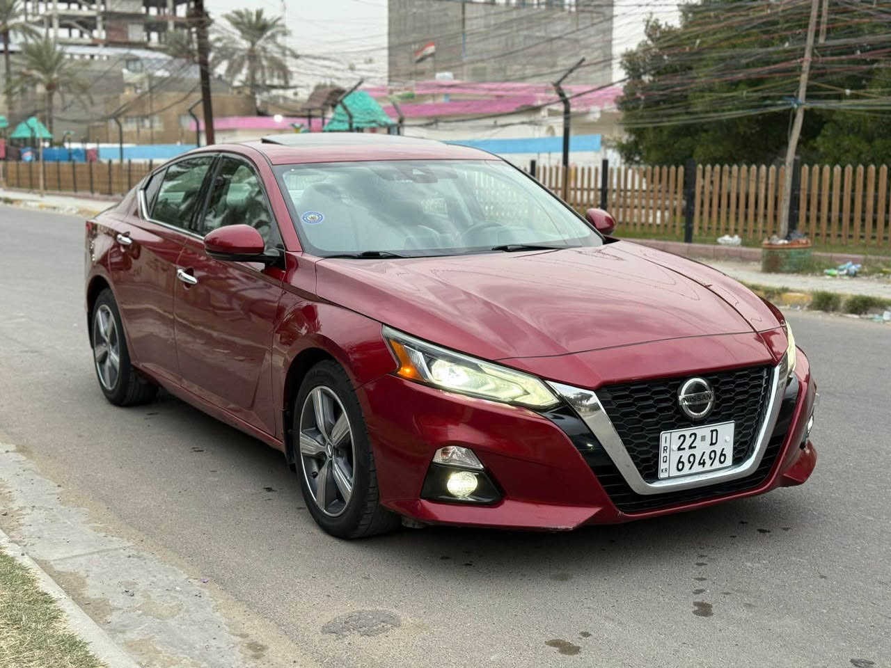 نيسان التيما 2019 SV 
وارد امريكي بدون قطرة صبغ فقط بارد 3 مكانات بدون حادث بدون ايرباك كله سليم 
مواصفات 
شاشة 
كامرة
رادارات امامي او خلفي 
نقطة عمياء 
سياقه ذاتيه 
تدفئه كشنات 
سلايد روف 
كشنات كهرباء 
ستيرين هيتر 
تحكم ستيرين 
محرك 2500 4 سلندر 
ماشية 70 الف 
رقم اربيل بسمي هزة جديدة رقم جديد بدون نقوصات تخم تاير جديد 
السعر 14,800$ 
*********** بغداد, العراق
