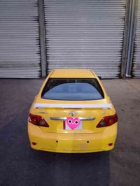 للبيع كورلا موديل 10 وارد امريكي  الحادث باب  السائق ونص الدوسه بدون د...