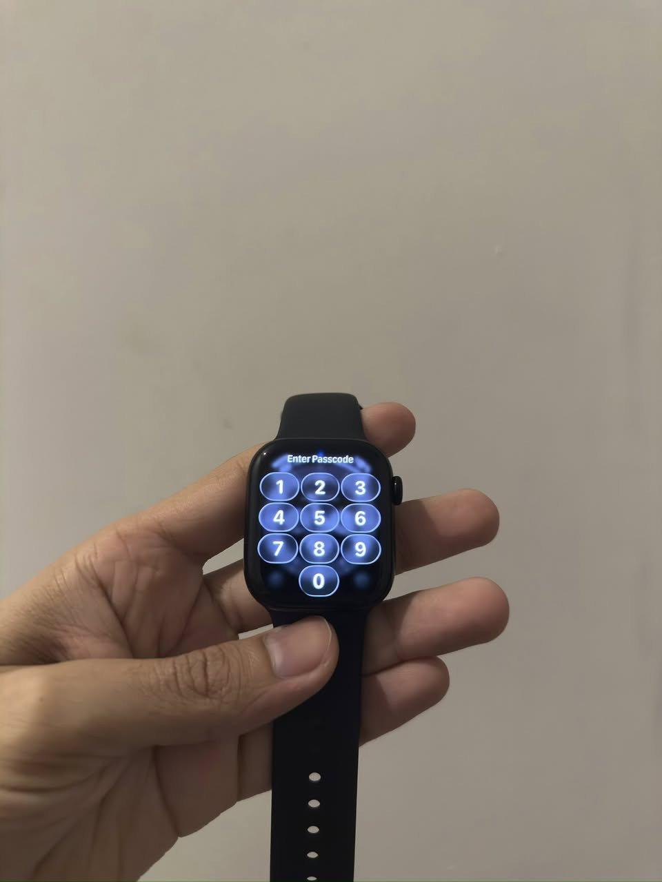 Apple Watch series 10
لون اسود 
٤٢مم
بطارية ١٠٠٪؜
نظيف جدا ١٠٠٪؜
كامل ملحقات 
سعر : ٣٧٠الف
مكان: سليماني.


**إذا كنت صاحب هذا الإعلان وتريد حذفه لأي سبب، رجاءا أرسل رسالة إلى الدعم الفني**