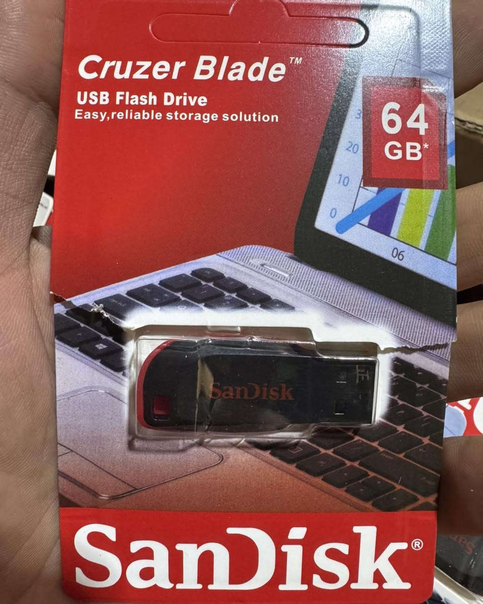 عروضنا مستمره 
وفرنا لكم فلاش من افضل الماركات العالميه يحتوي على 100 لعبه بلي 2 وتكدر تستخدمه كوحده خزن بكل المجالات 
الحجم 64 كيكا 
السعر 5000 الاف فقط متوفر جمله ومفرد 
***********
خدمه توصيل 5 الاف
